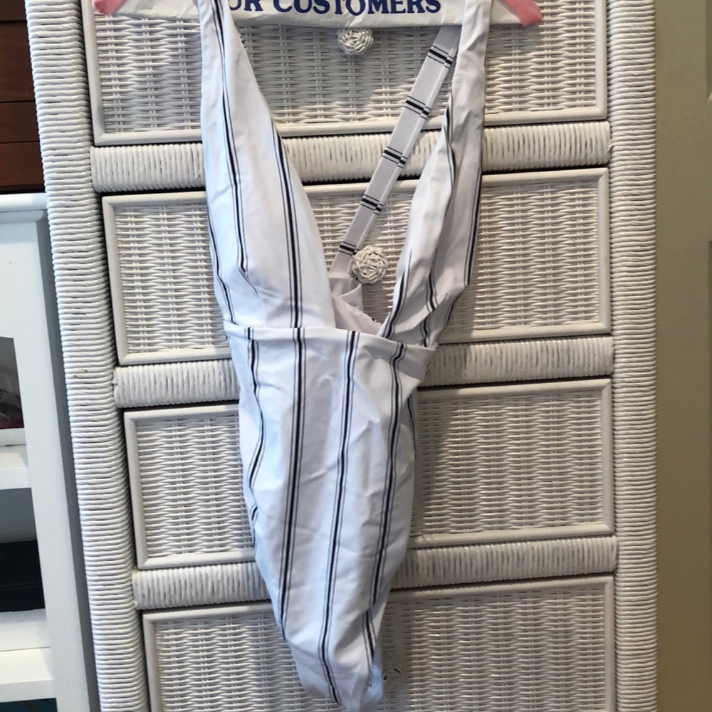One piece bathing suit